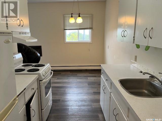 Photo 9 of 317 319 8th Avenue Sw, Biggar SK