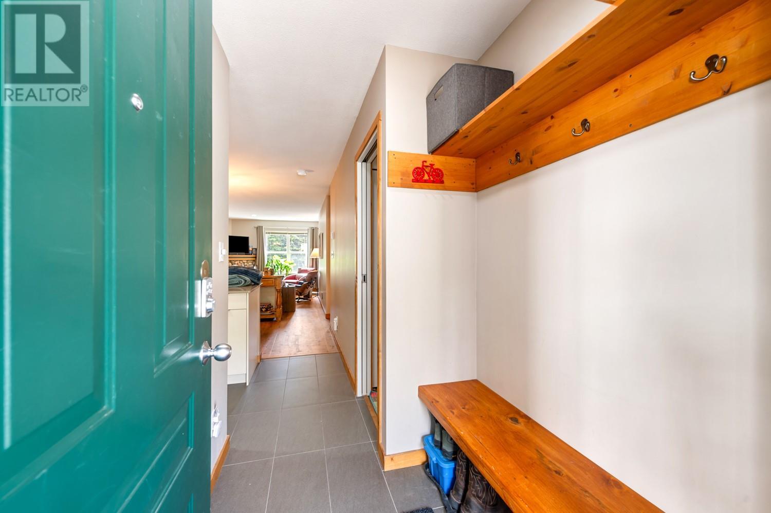 #306 9808 SILVER STAR ROAD - Image 14