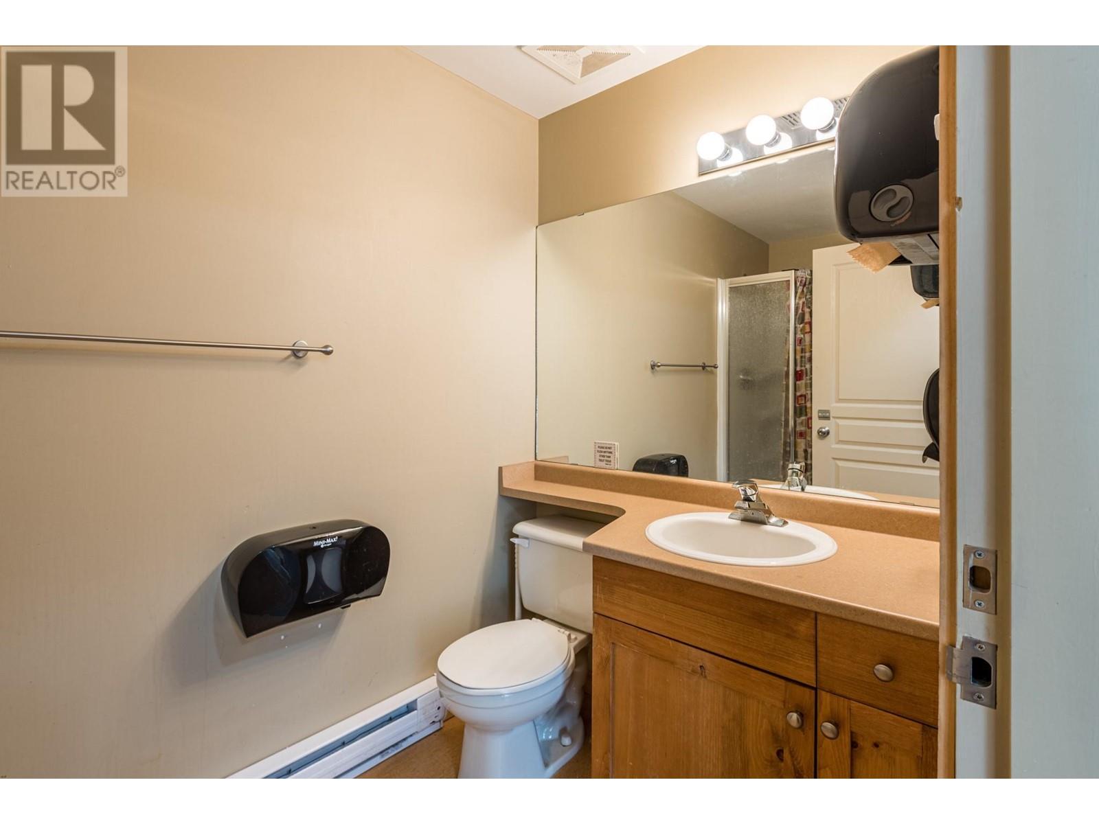 #306 9808 SILVER STAR ROAD - Image 26