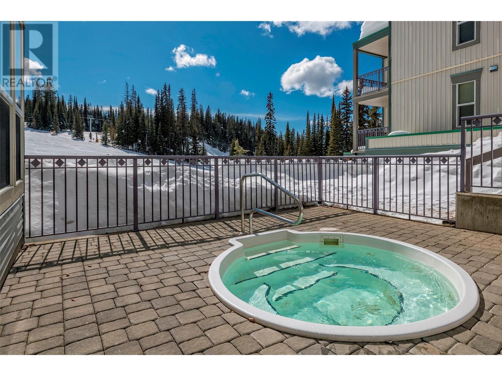 #306 9808 SILVER STAR ROAD - Image 30