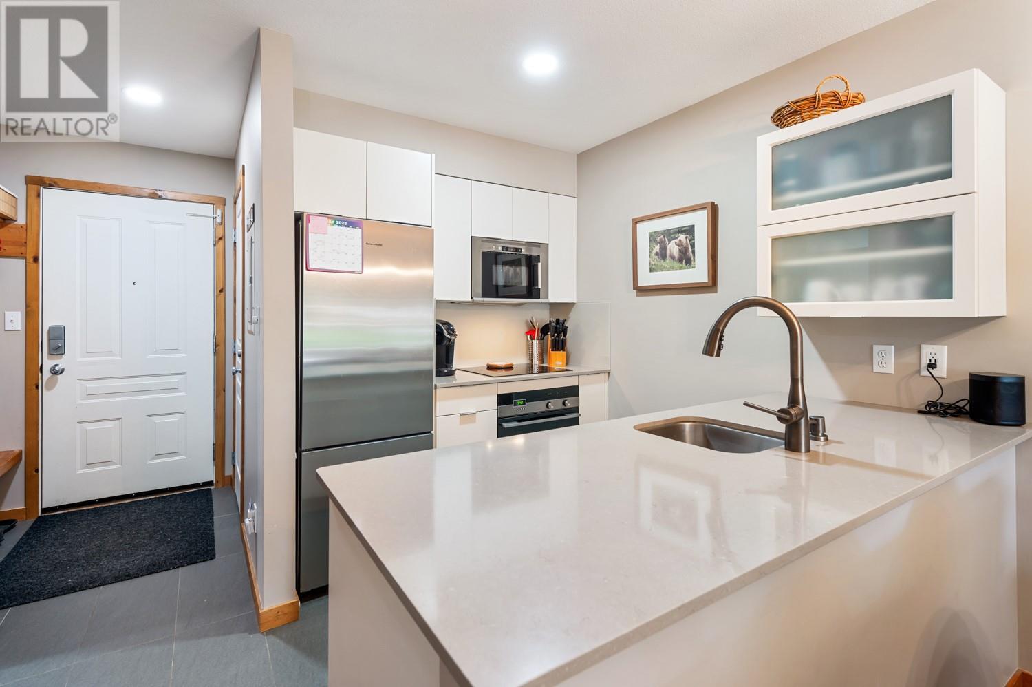 #306 9808 SILVER STAR ROAD - Image 8