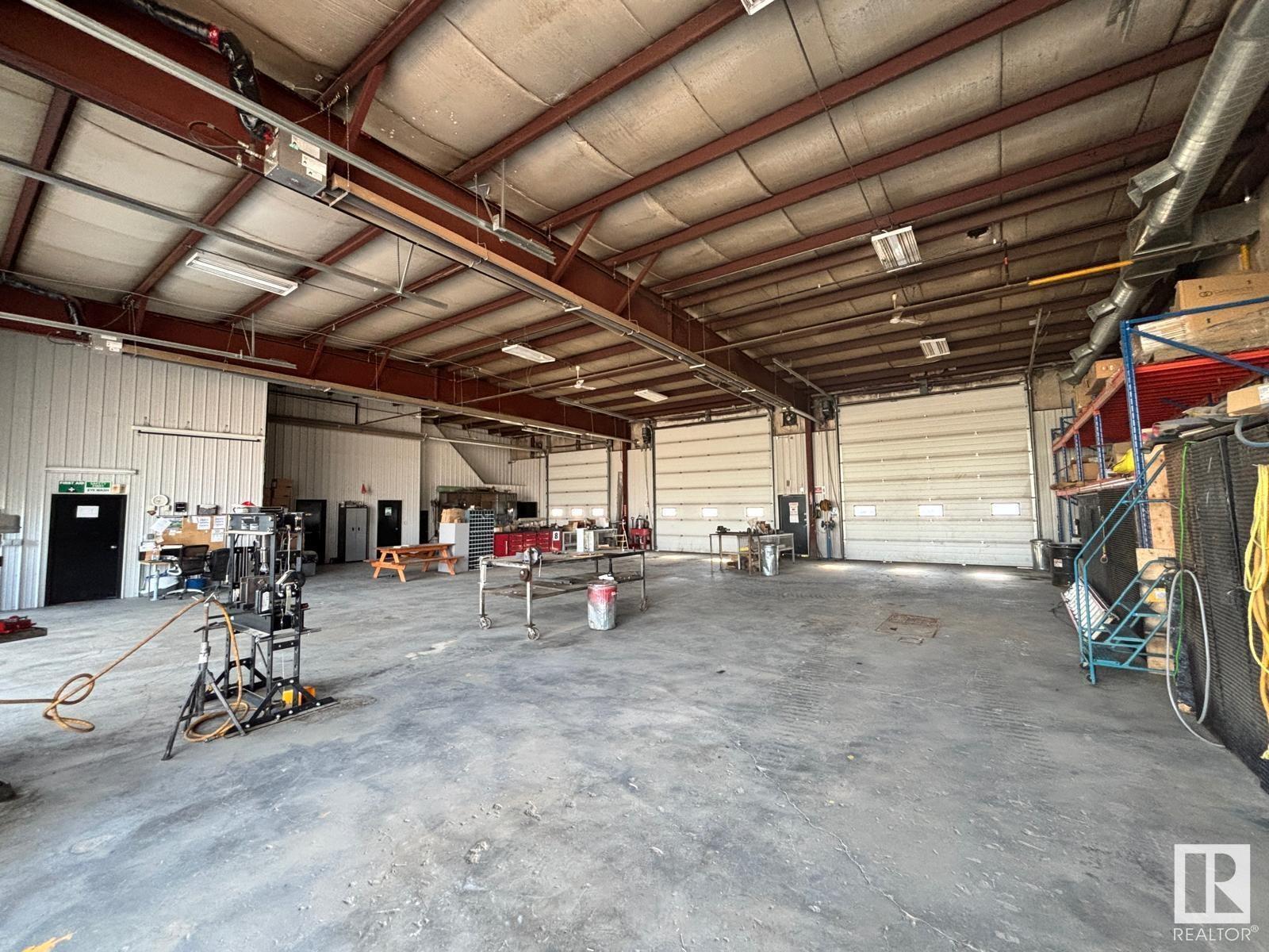 Photo 13 of 5739 50 A St, Drayton Valley AB