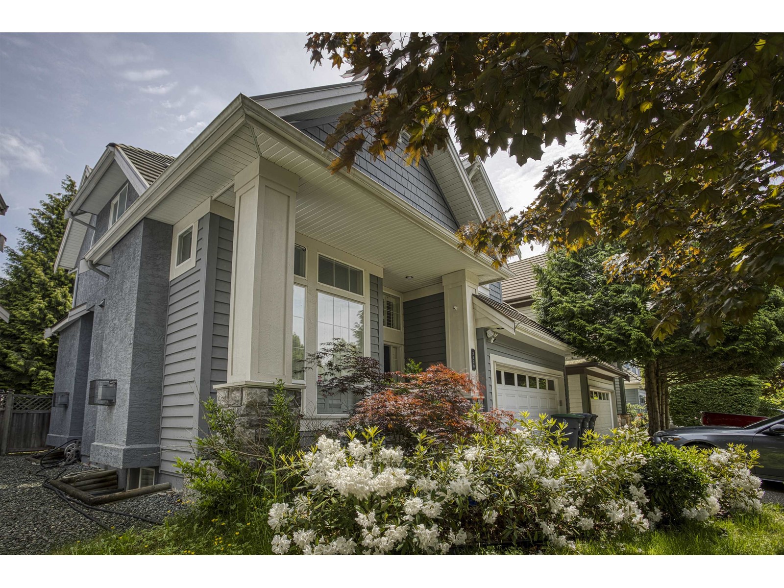 Photo 4 of 3428 Rosemary Heights Drive, Surrey BC