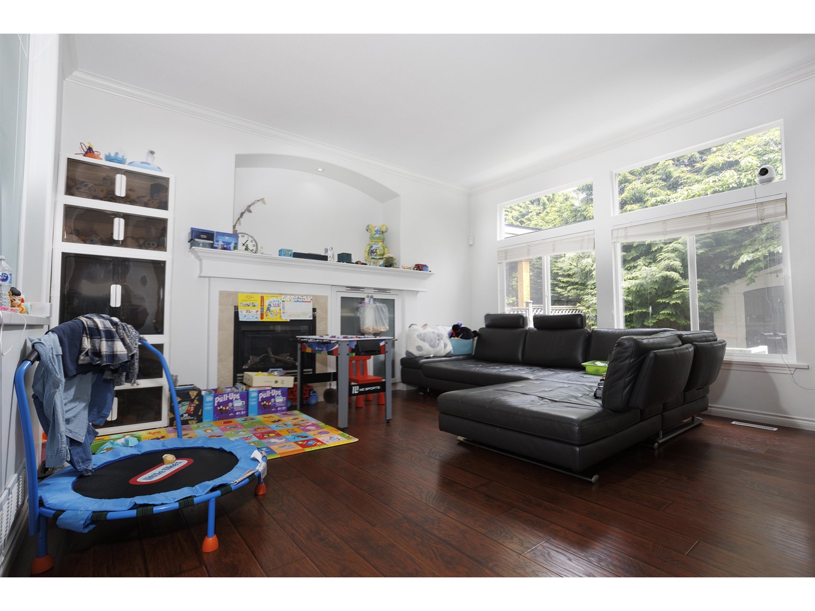 Photo 8 of 3428 Rosemary Heights Drive, Surrey BC