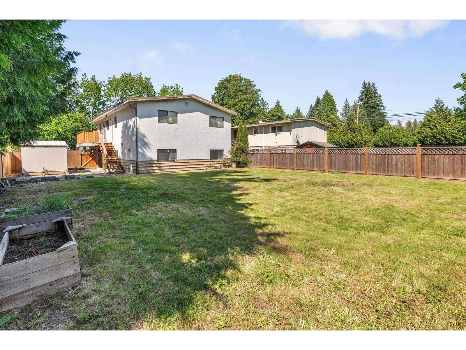 19990 49 AVENUE, Langley