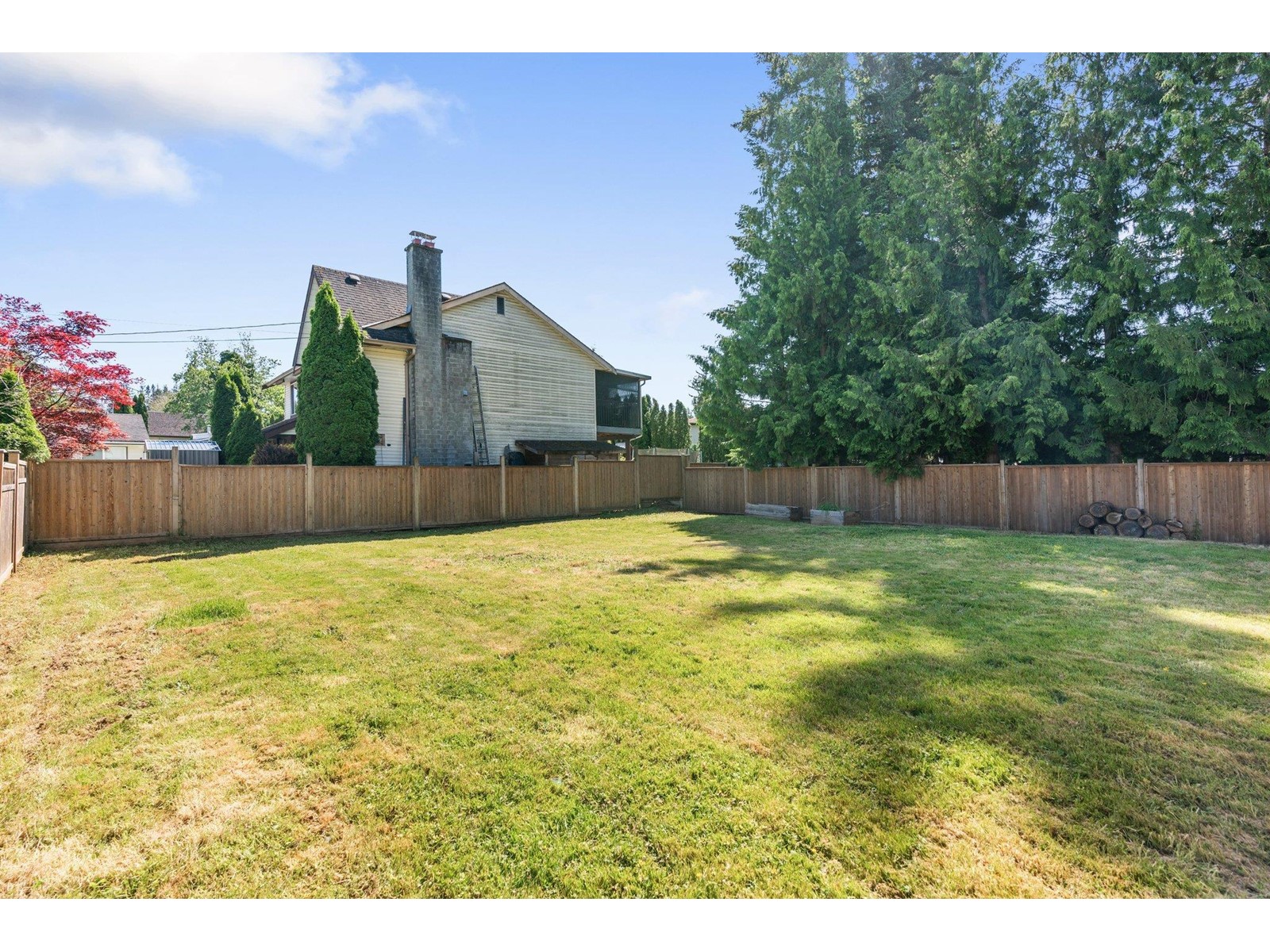 19990 49 AVENUE, Langley