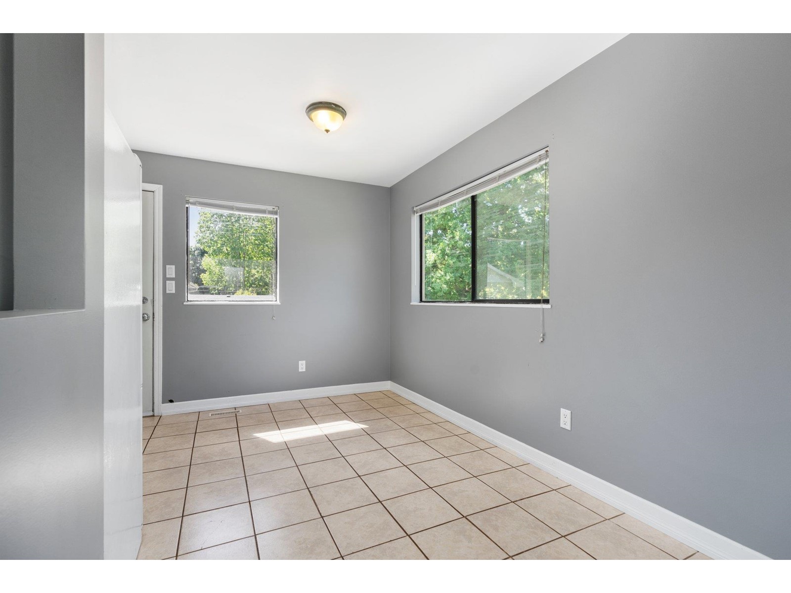 19990 49 AVENUE, Langley