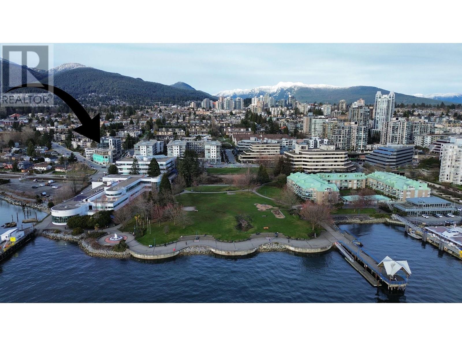 Photo 2 of 309 306 W 1st Street, North Vancouver BC