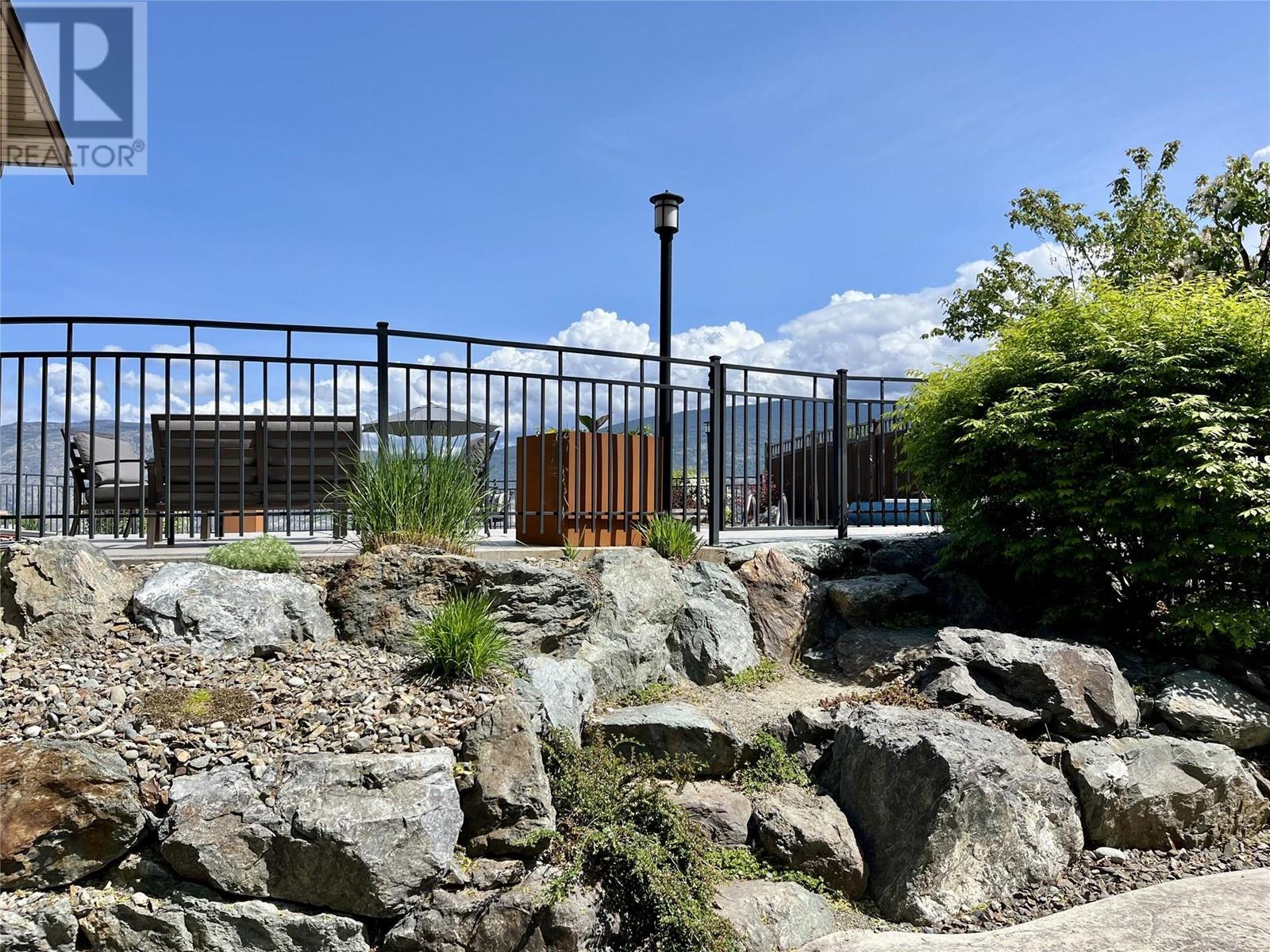  15415 Pohlman Avenue, Summerland