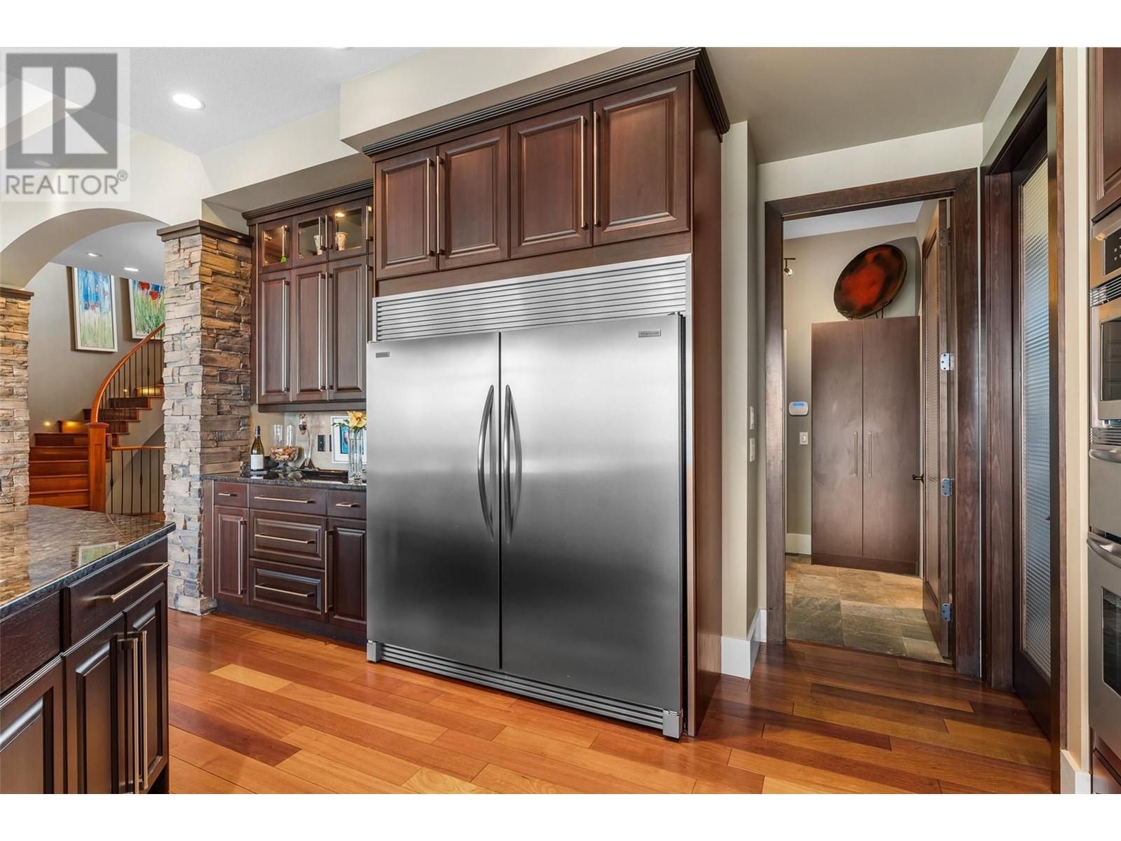 734 Marin Crescent, Kelowna