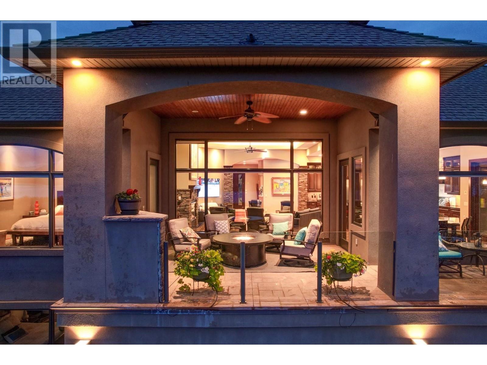 734 Marin Crescent, Kelowna