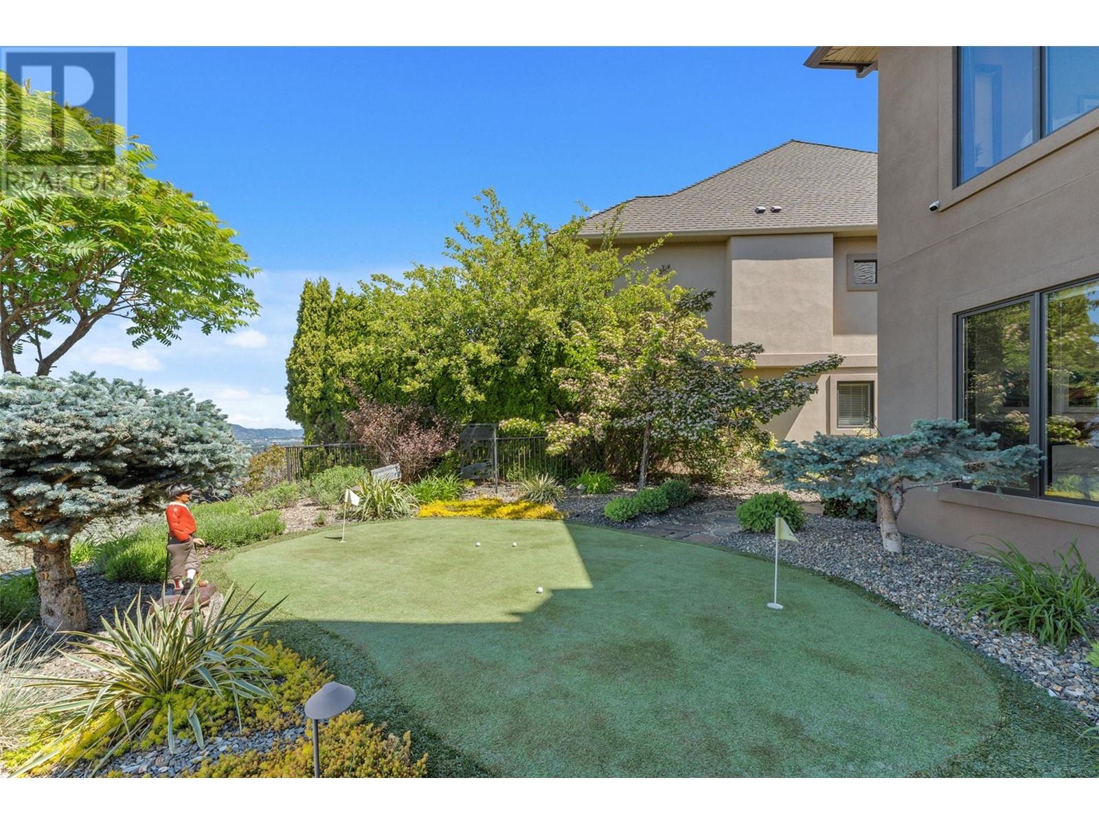 734 Marin Crescent, Kelowna