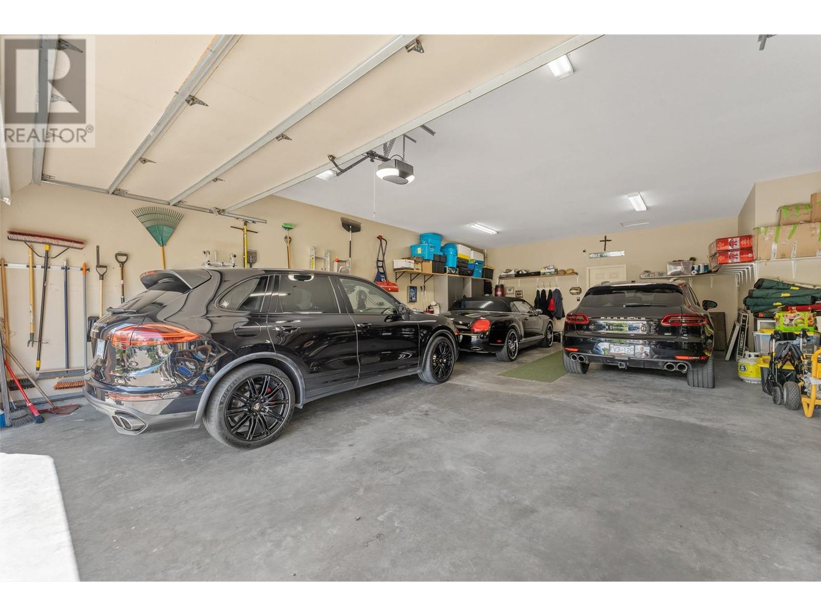 734 Marin Crescent, Kelowna