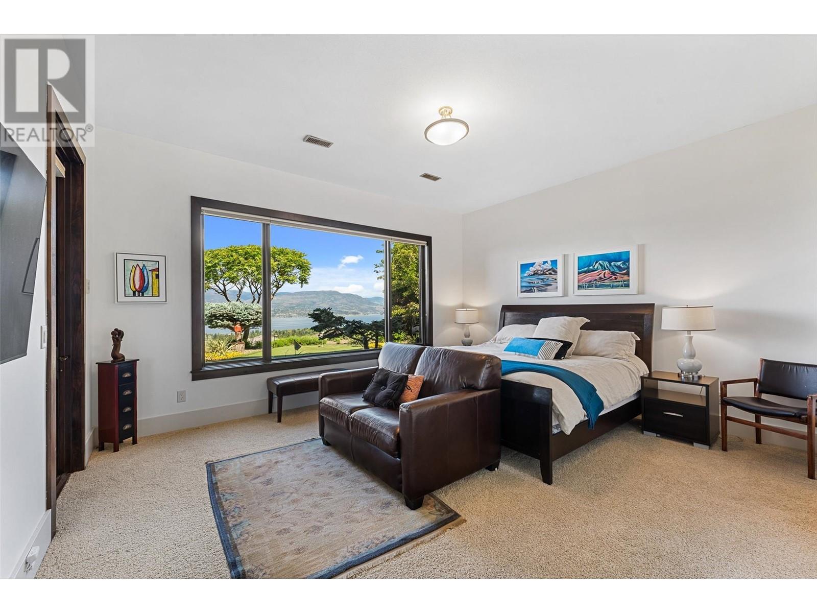 734 Marin Crescent, Kelowna