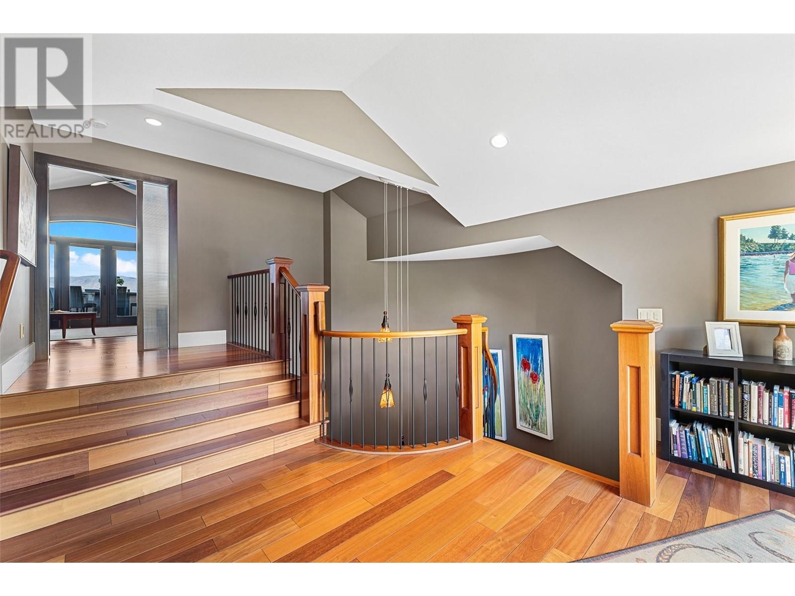 734 Marin Crescent, Kelowna