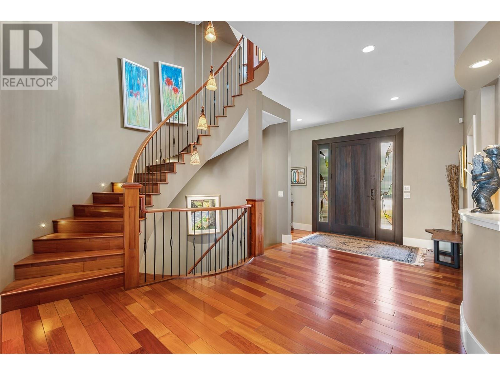 734 Marin Crescent, Kelowna