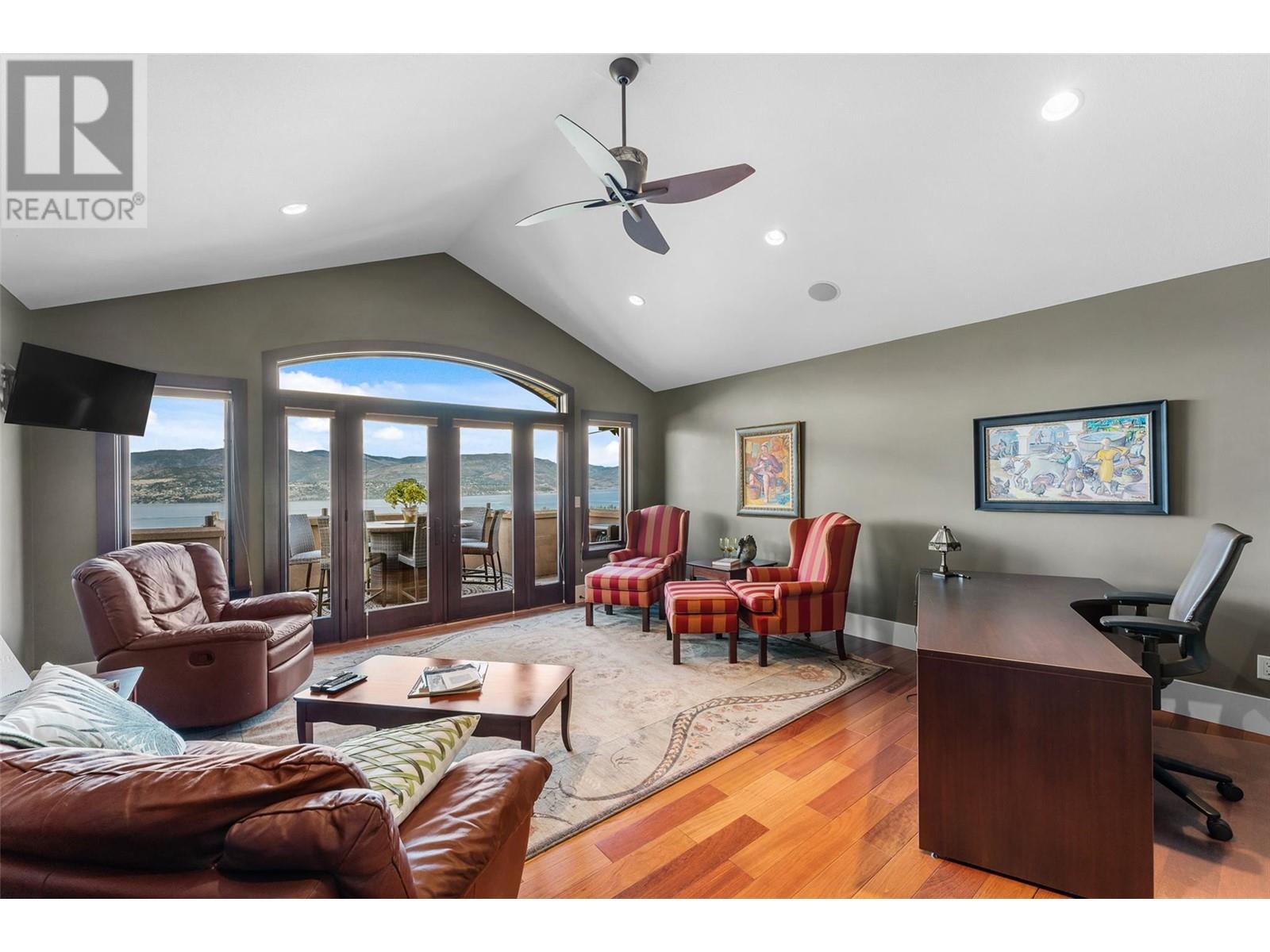 734 Marin Crescent, Kelowna