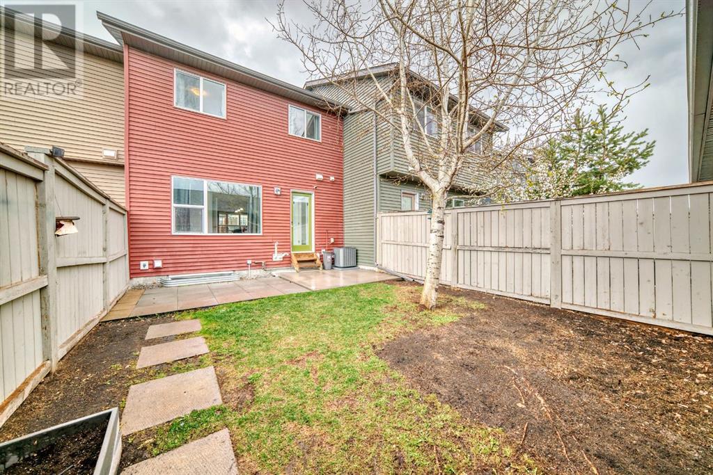 68 Sunvalley Road, Cochrane, Alberta