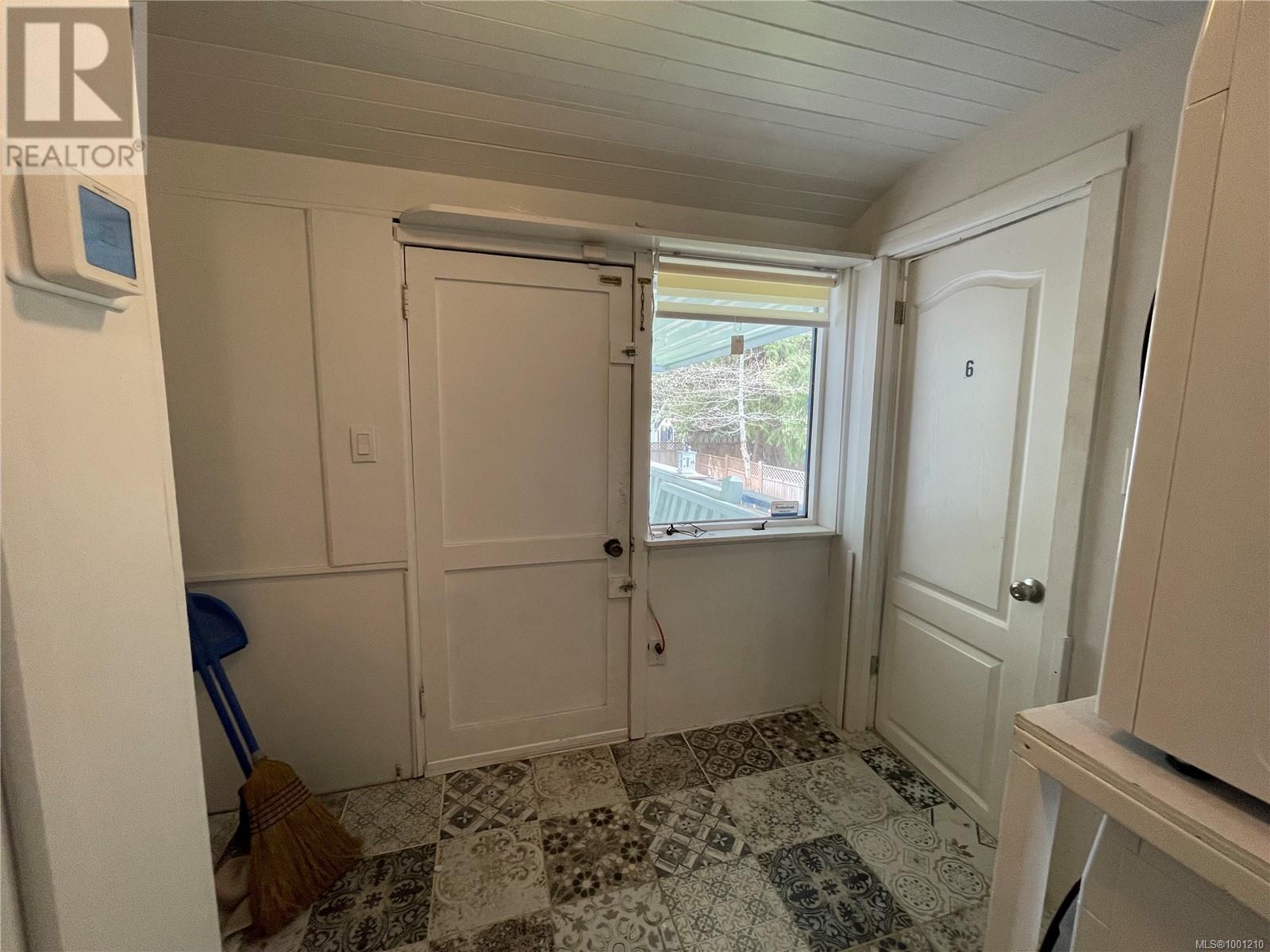 4438 Adelaide St, Port Alberni