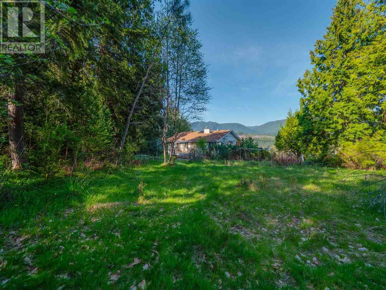 6377 N GALE AVENUE, Sechelt