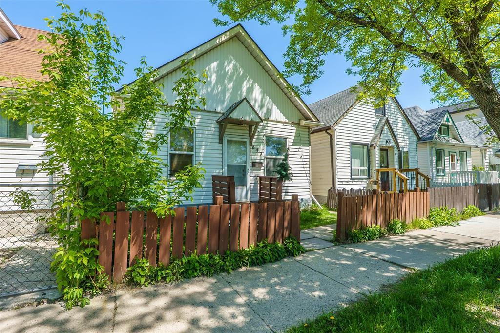 Photo 10 of 849 Redwood Avenue, Winnipeg MB