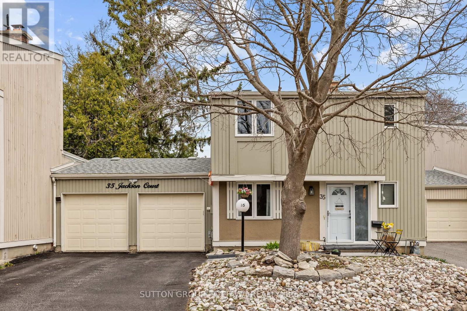 Front View with large driveway