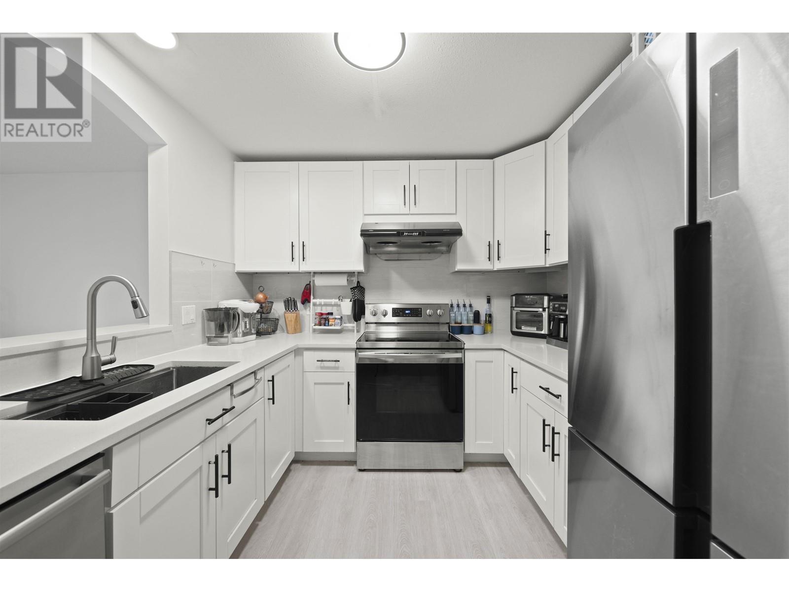 215 8180 JONES ROAD, Richmond real estate listing R3007084