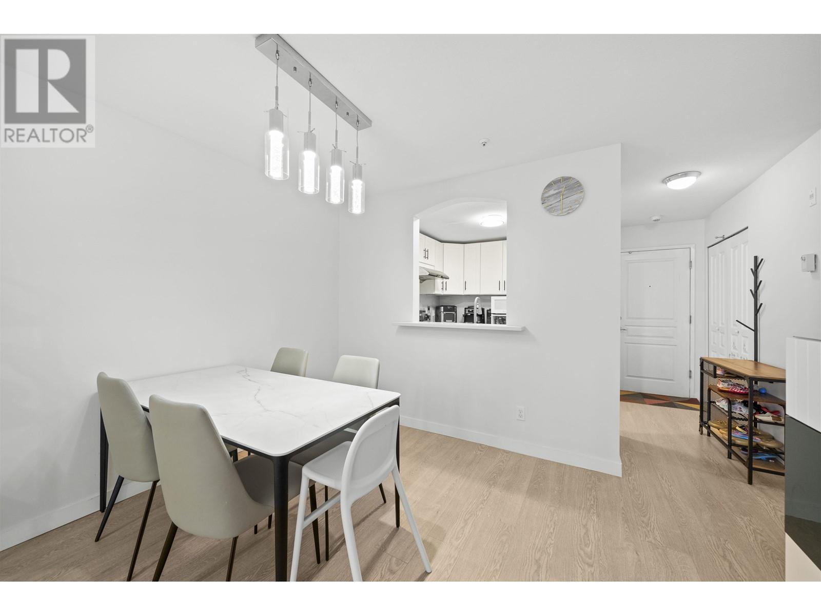 215 8180 JONES ROAD, Richmond real estate listing R3007084