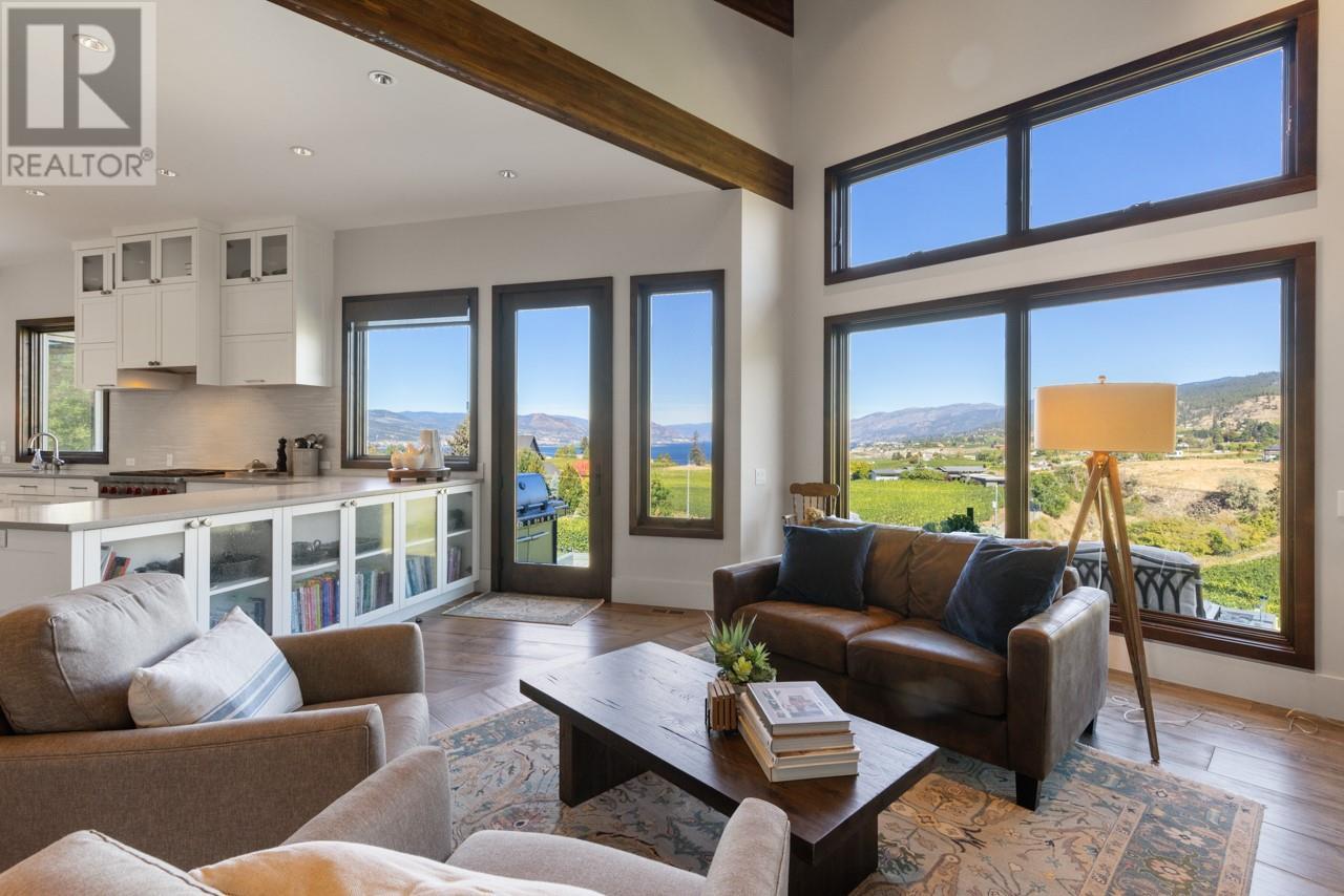  1291 Corbishley Avenue, Penticton