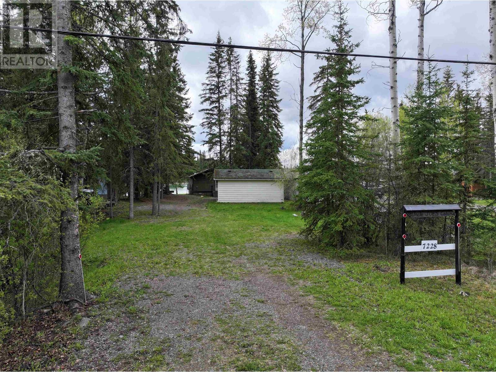 7228 BOULANGER ROAD, Lone Butte