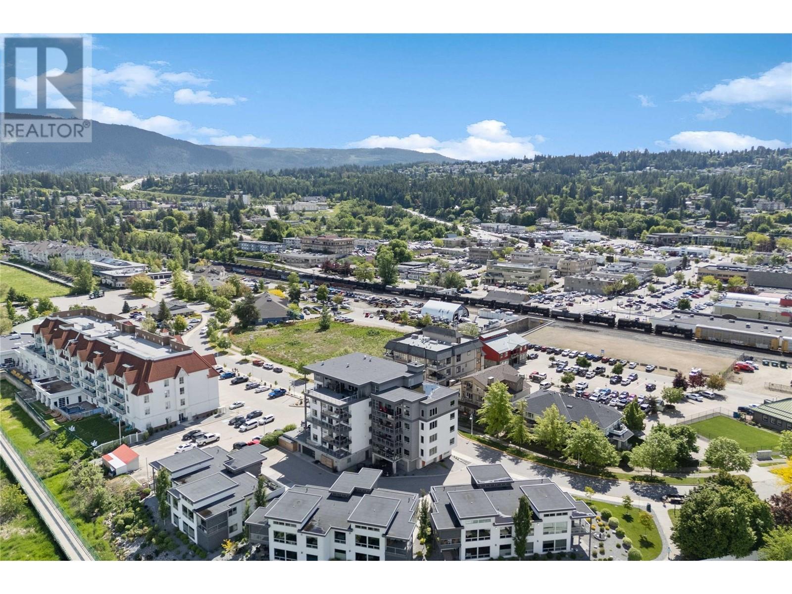 Photo 50 of 131 Harbourfront Drive Ne Unit 501, Salmon Arm BC