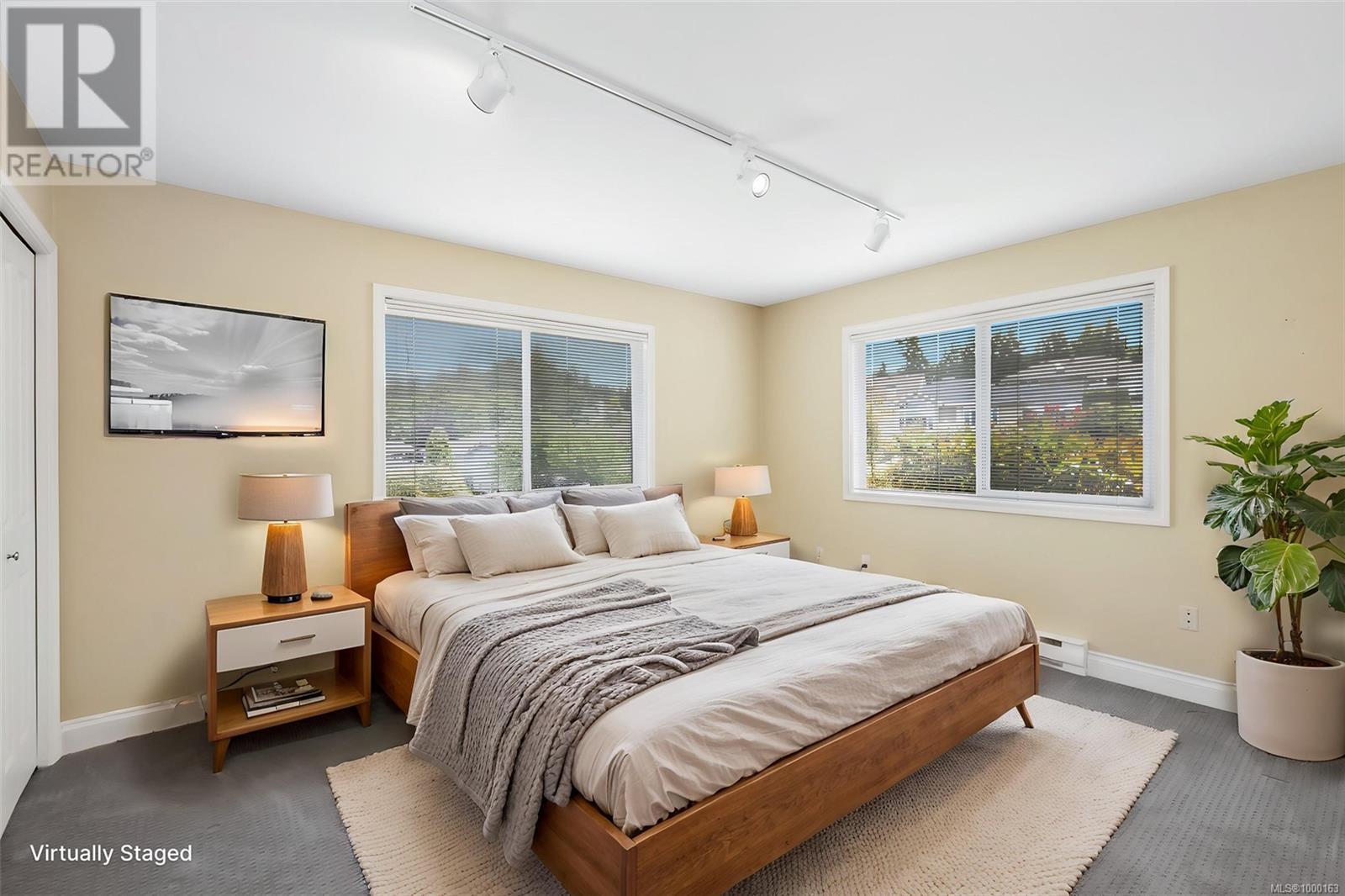 Photo 14 of 22 6038 Sterling Dr, Duncan BC