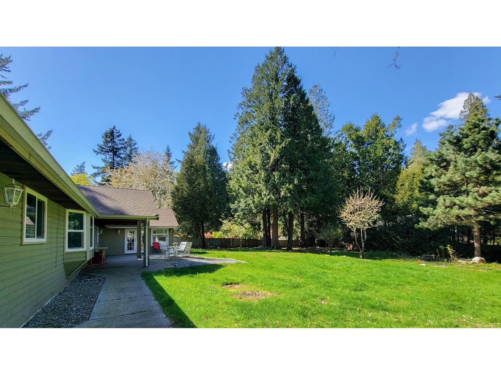 Photo 6 of 17237 26 Avenue, Surrey BC