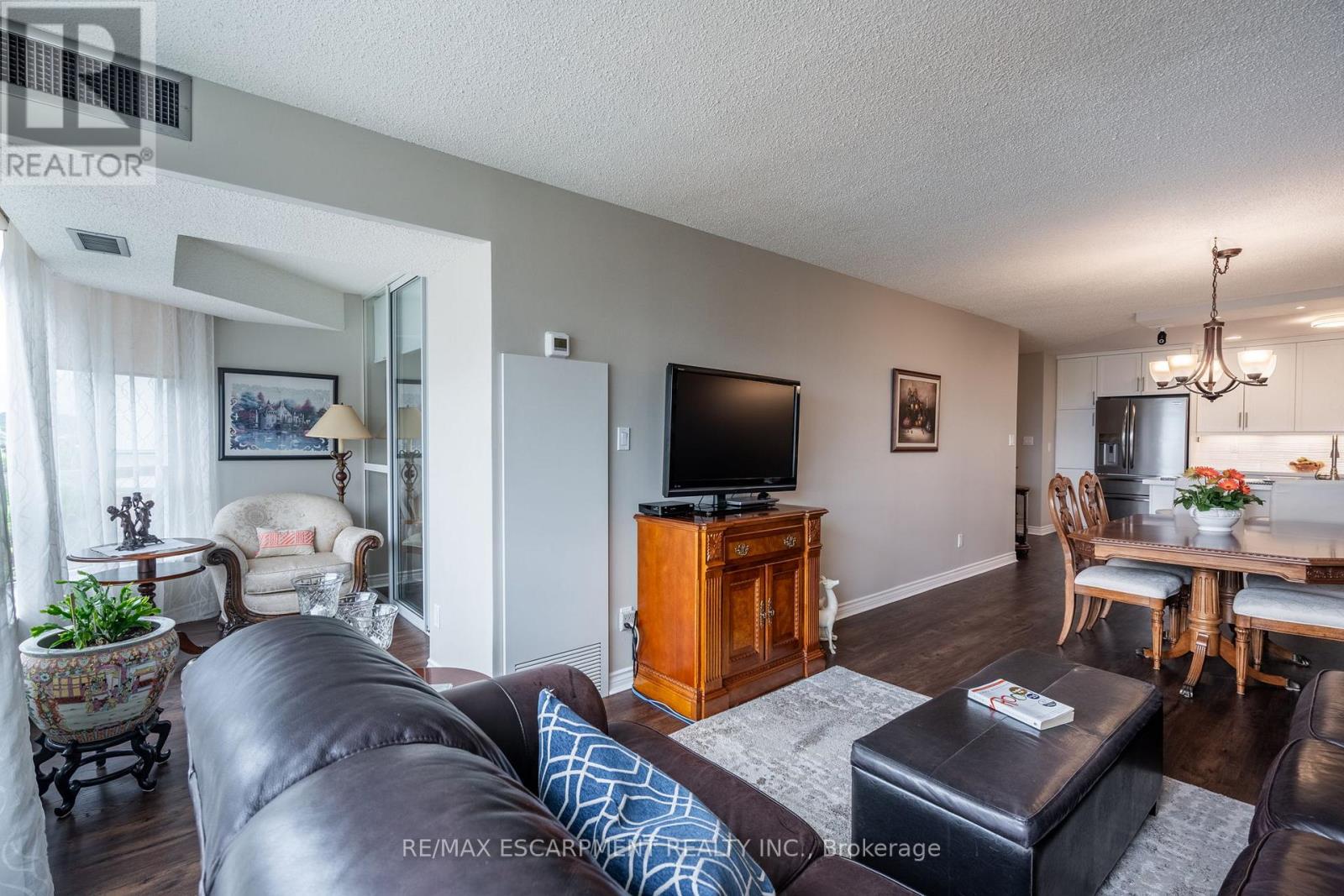 Photo 20 of 1203 1276 Maple Crossing Boulevard, Burlington ON