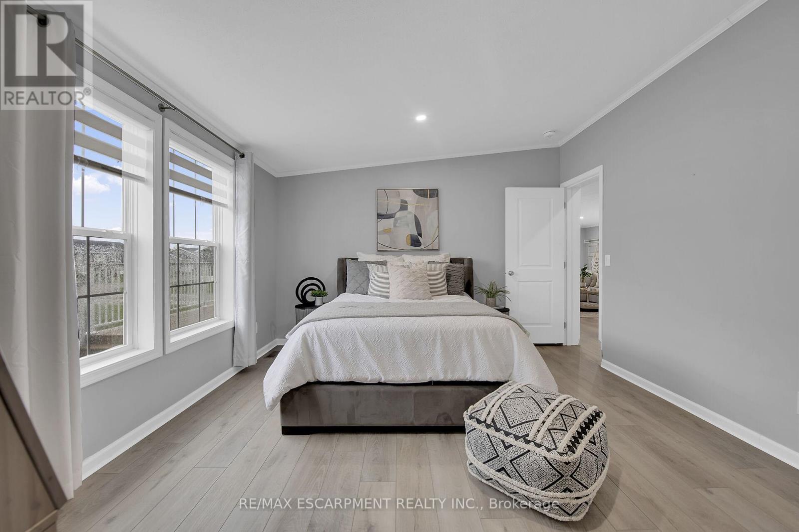 Photo 22 of 2 Driftwood Crescent, Haldimand ON