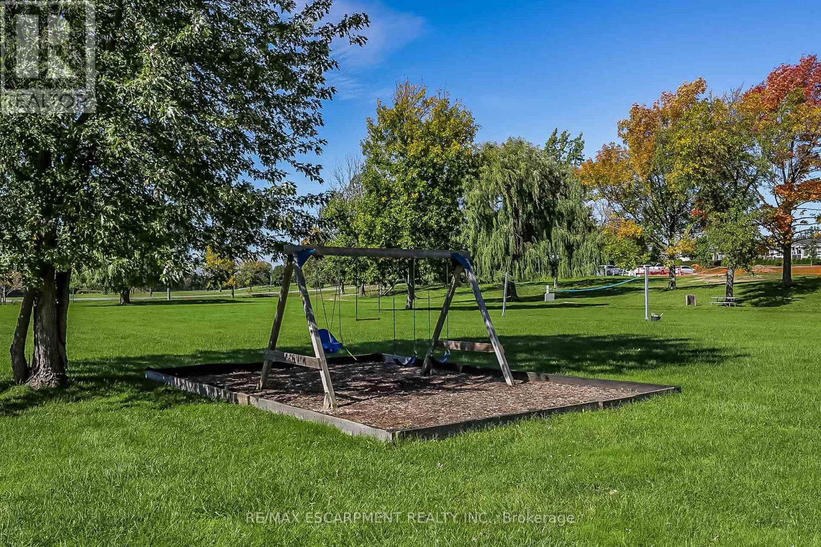 Photo 40 of 2 Driftwood Crescent, Haldimand ON