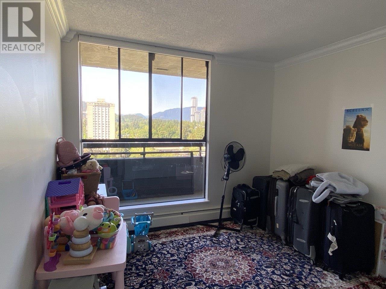 Photo 9 of 1701 3755 Bartlett Court, Burnaby BC