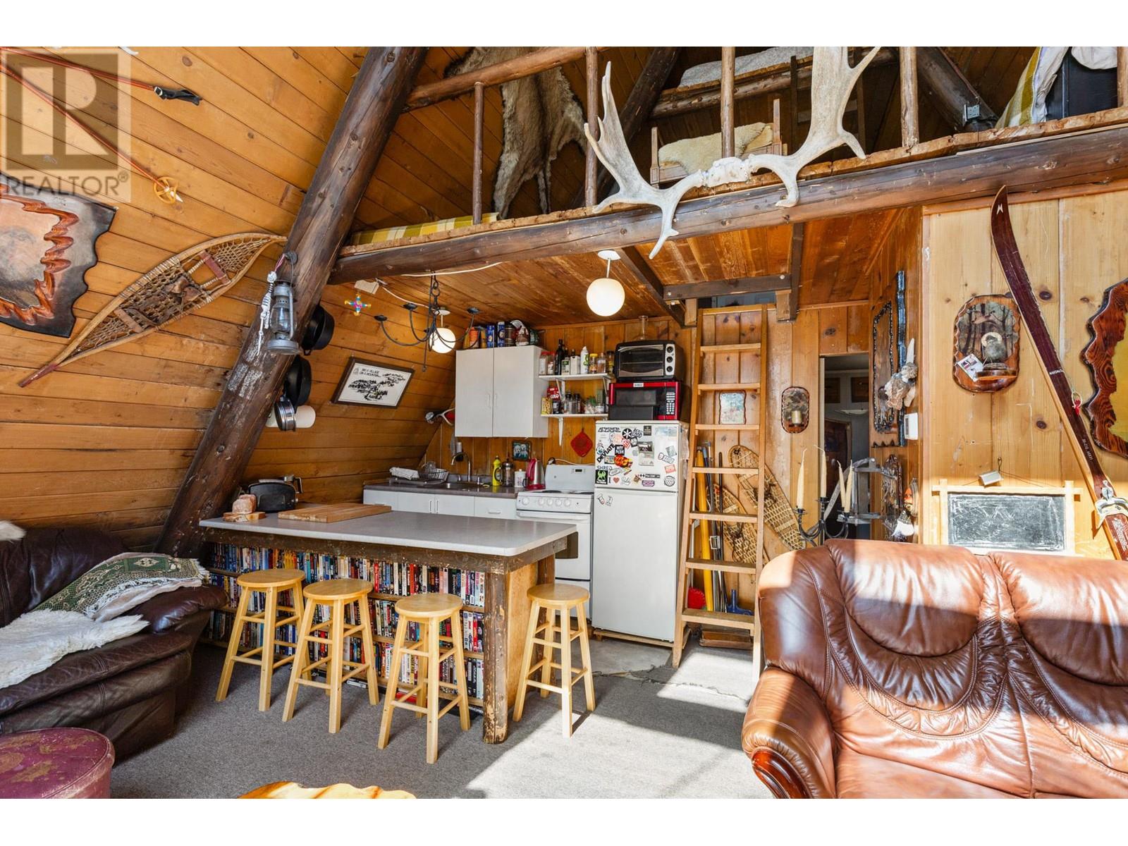  7440 Porcupine Road, Kelowna