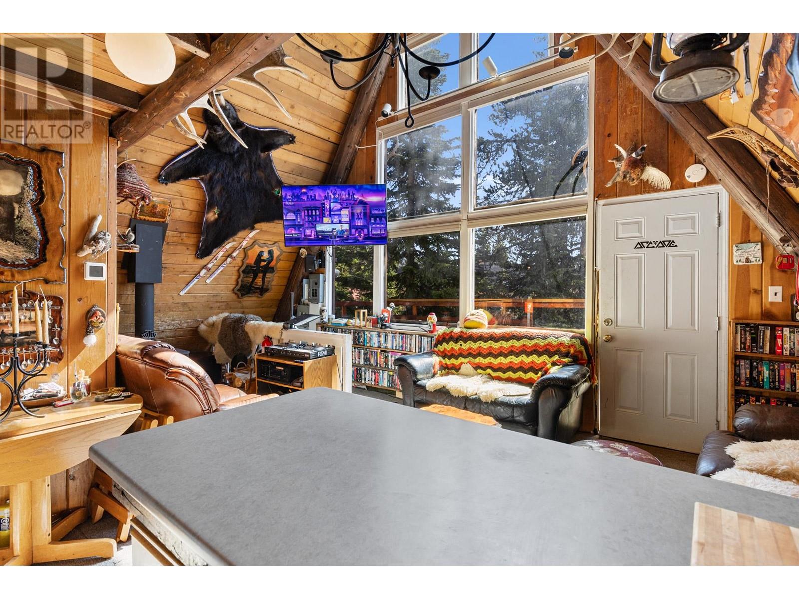  7440 Porcupine Road, Kelowna
