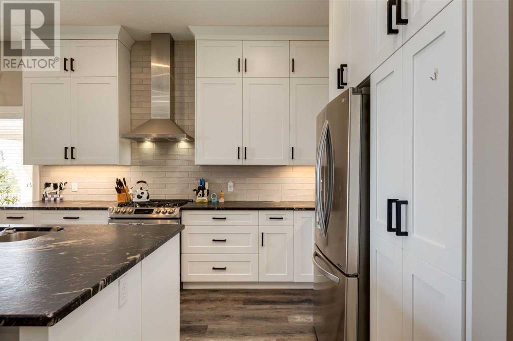 26 Eagleview Way, Cochrane, Alberta