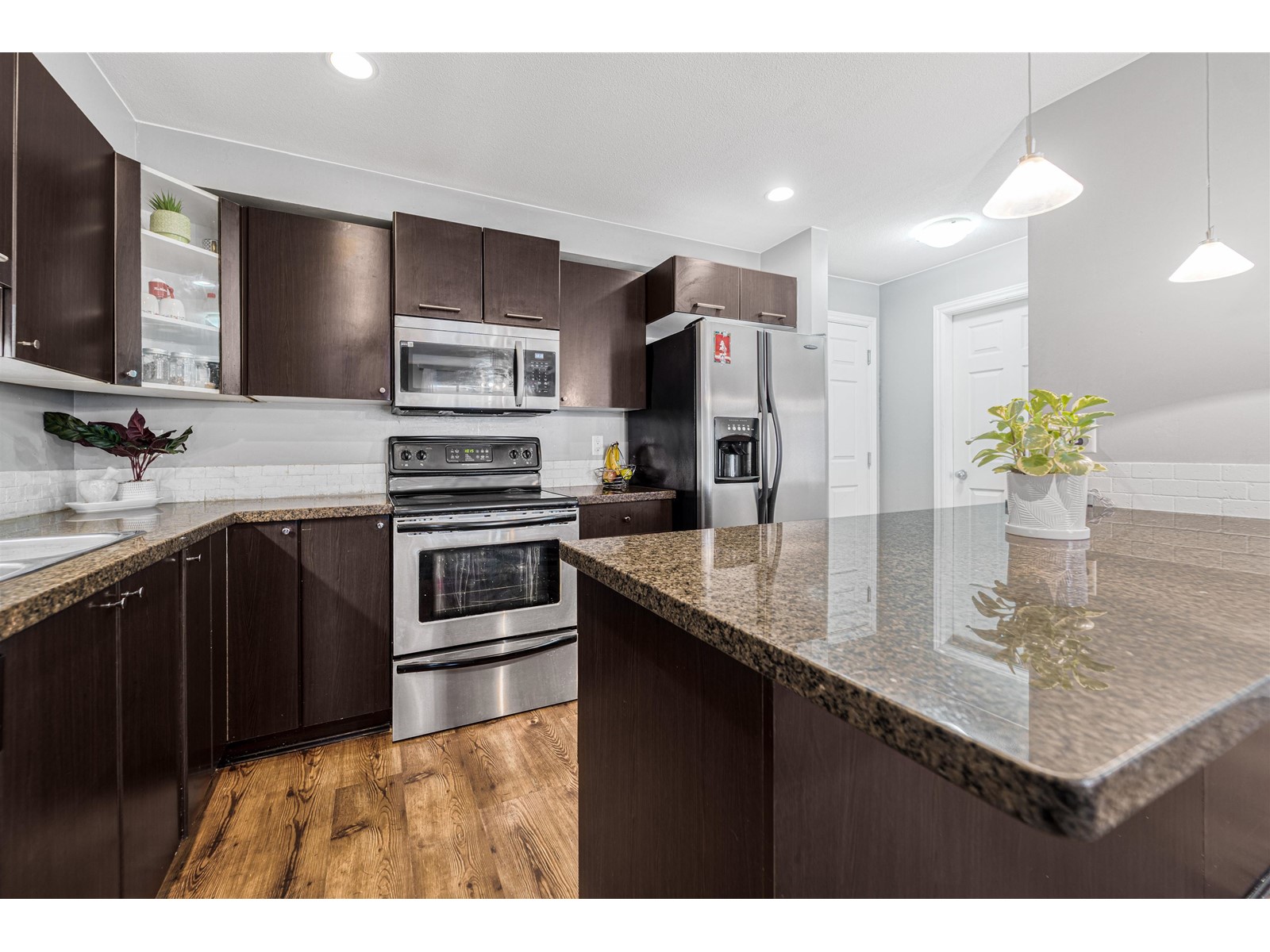 Photo 8 of 109 5454 198 Street, Langley BC