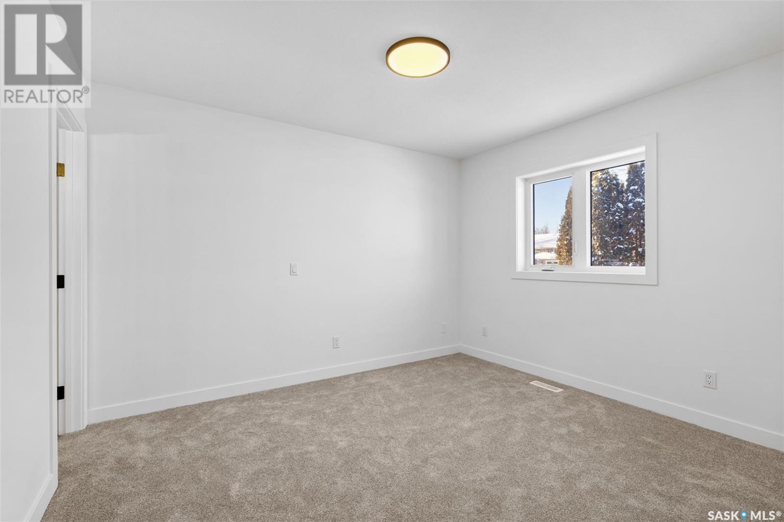 Photo 39 of 143 Girgulis Crescent, Saskatoon SK