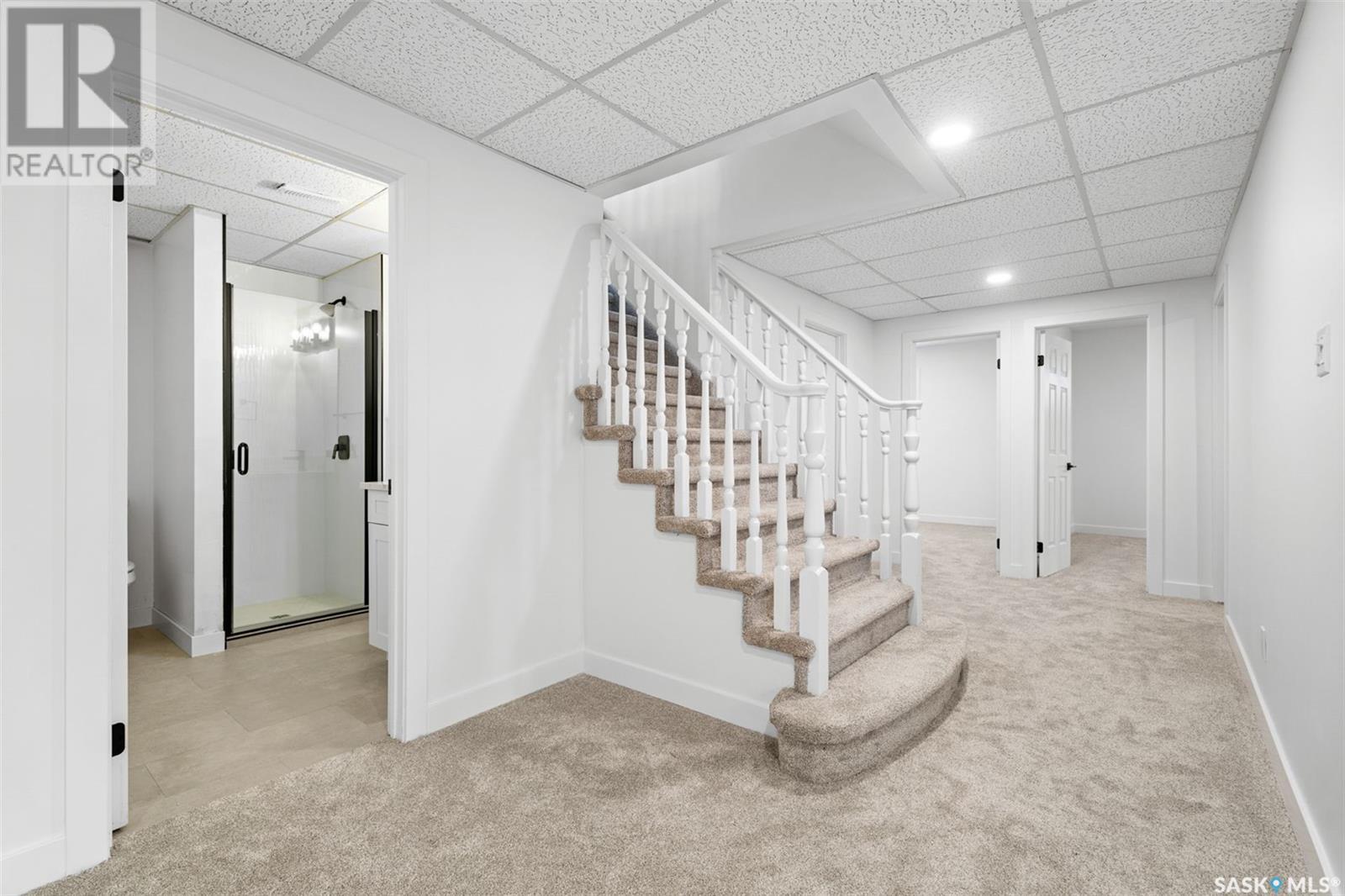 Photo 5 of 143 Girgulis Crescent, Saskatoon SK