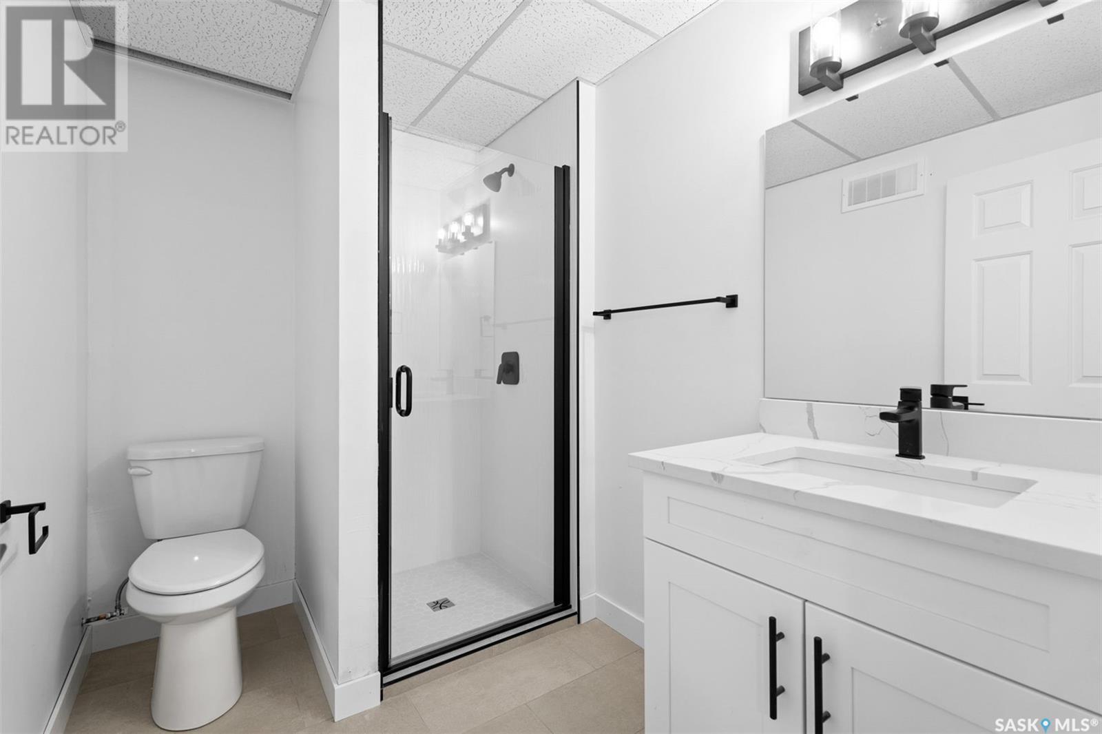 Photo 14 of 143 Girgulis Crescent, Saskatoon SK