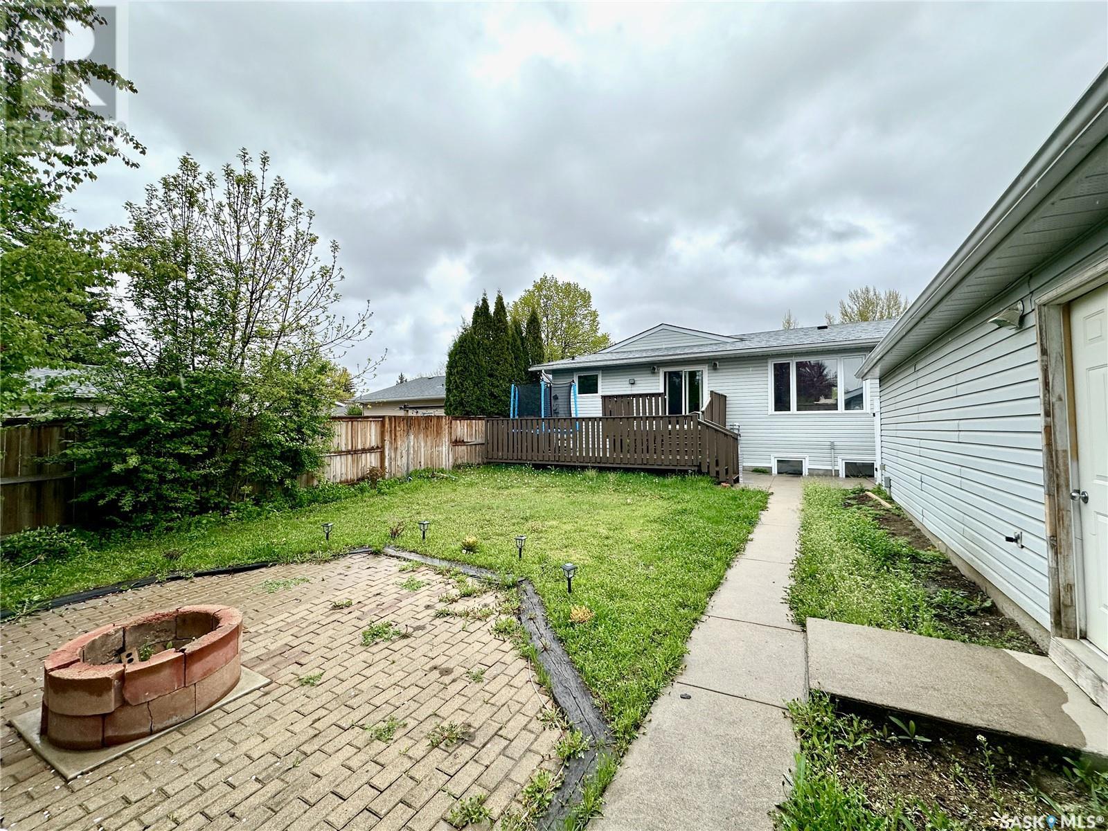Photo 19 of 143 Girgulis Crescent, Saskatoon SK