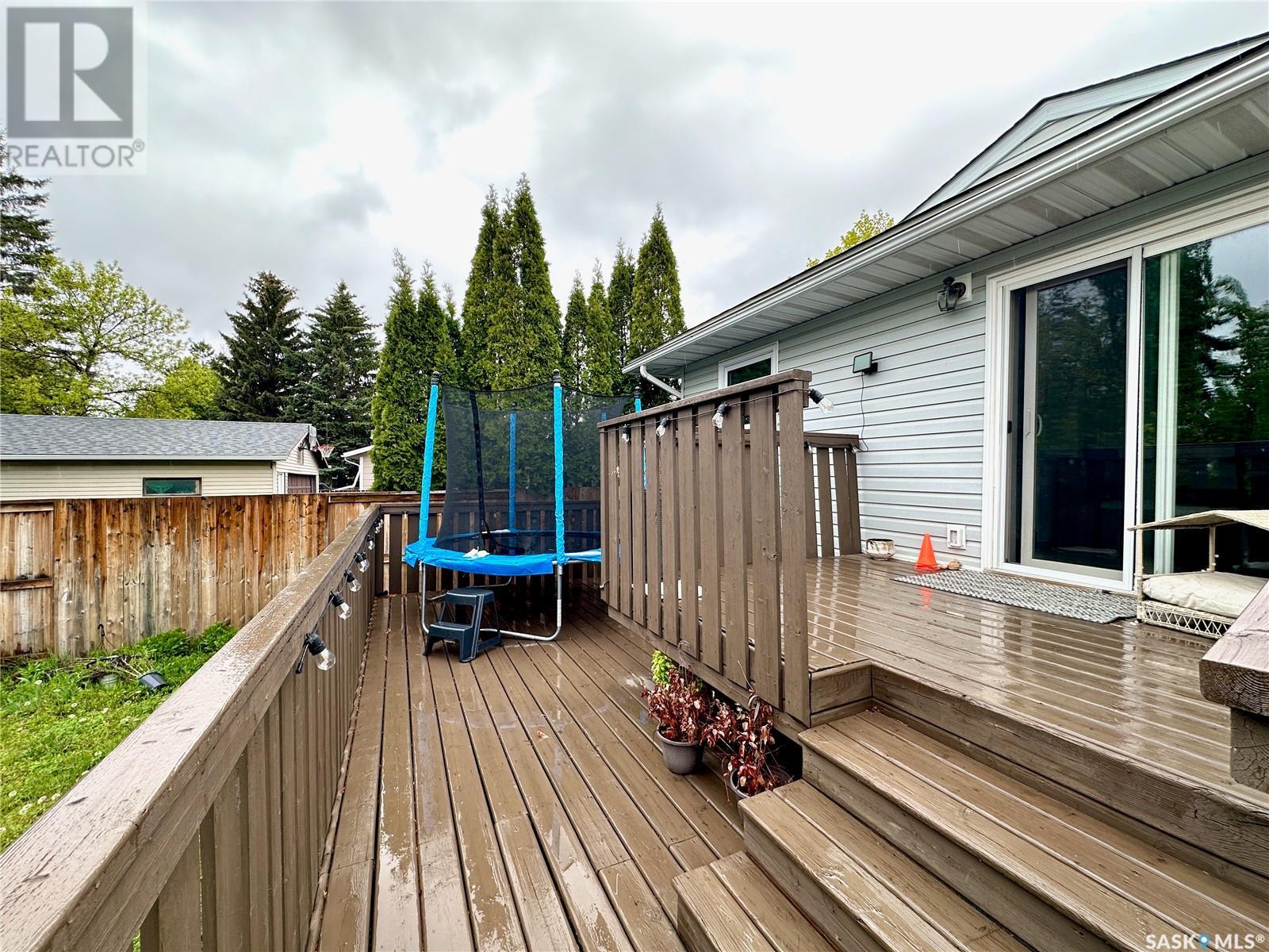 Photo 34 of 143 Girgulis Crescent, Saskatoon SK