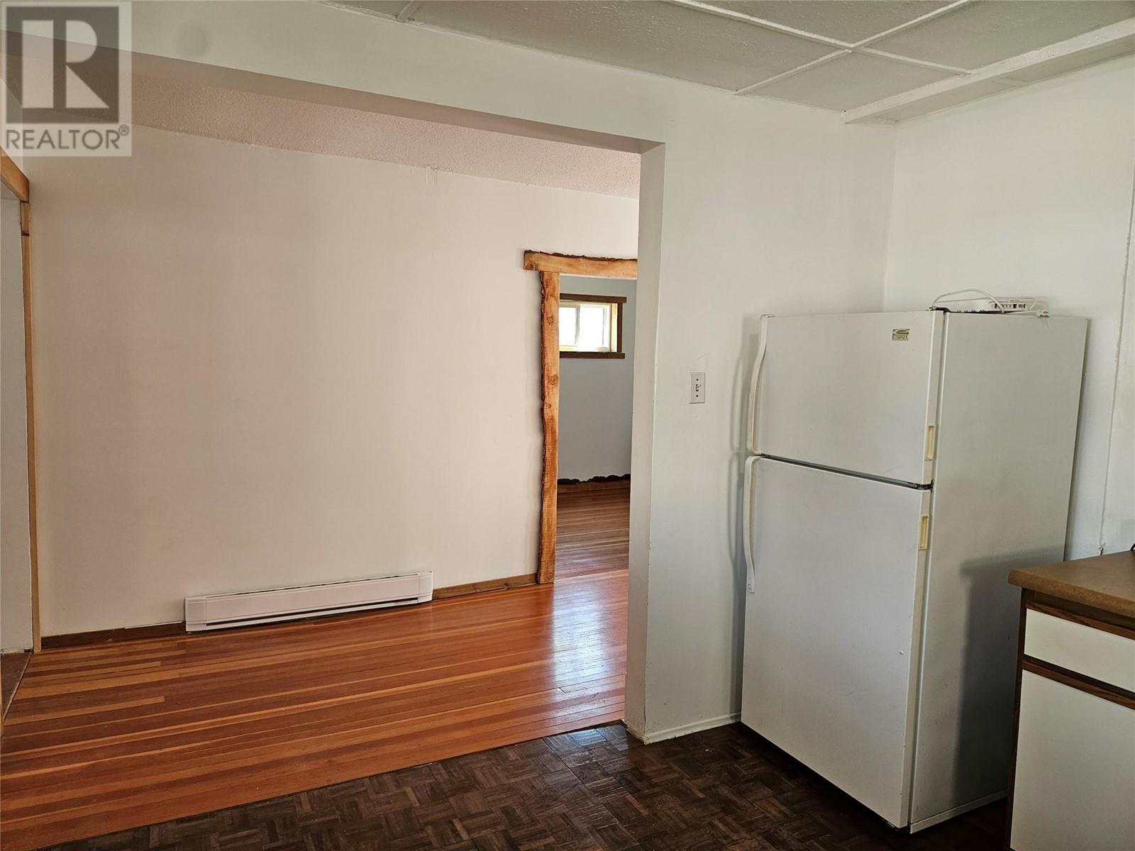 2149 Main Street, Cawston