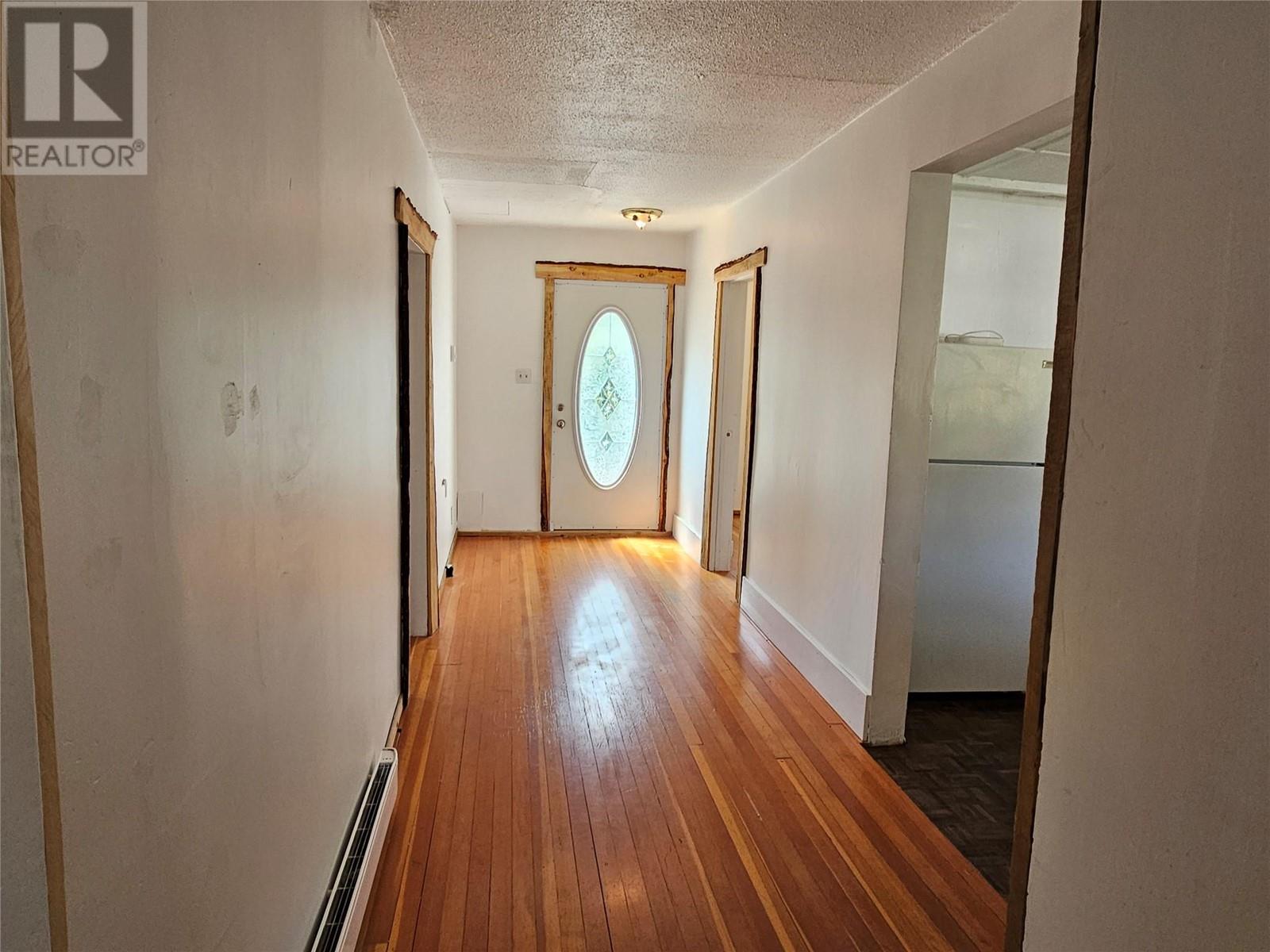 2149 Main Street, Cawston