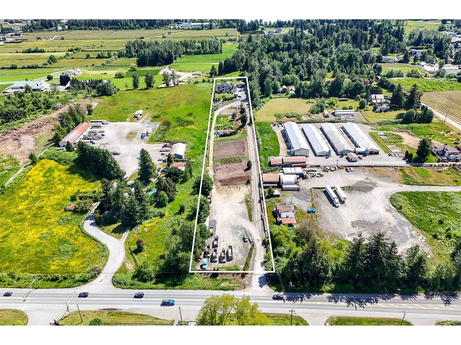 Photo 28 of 28422 Fraser Highway, Abbotsford BC