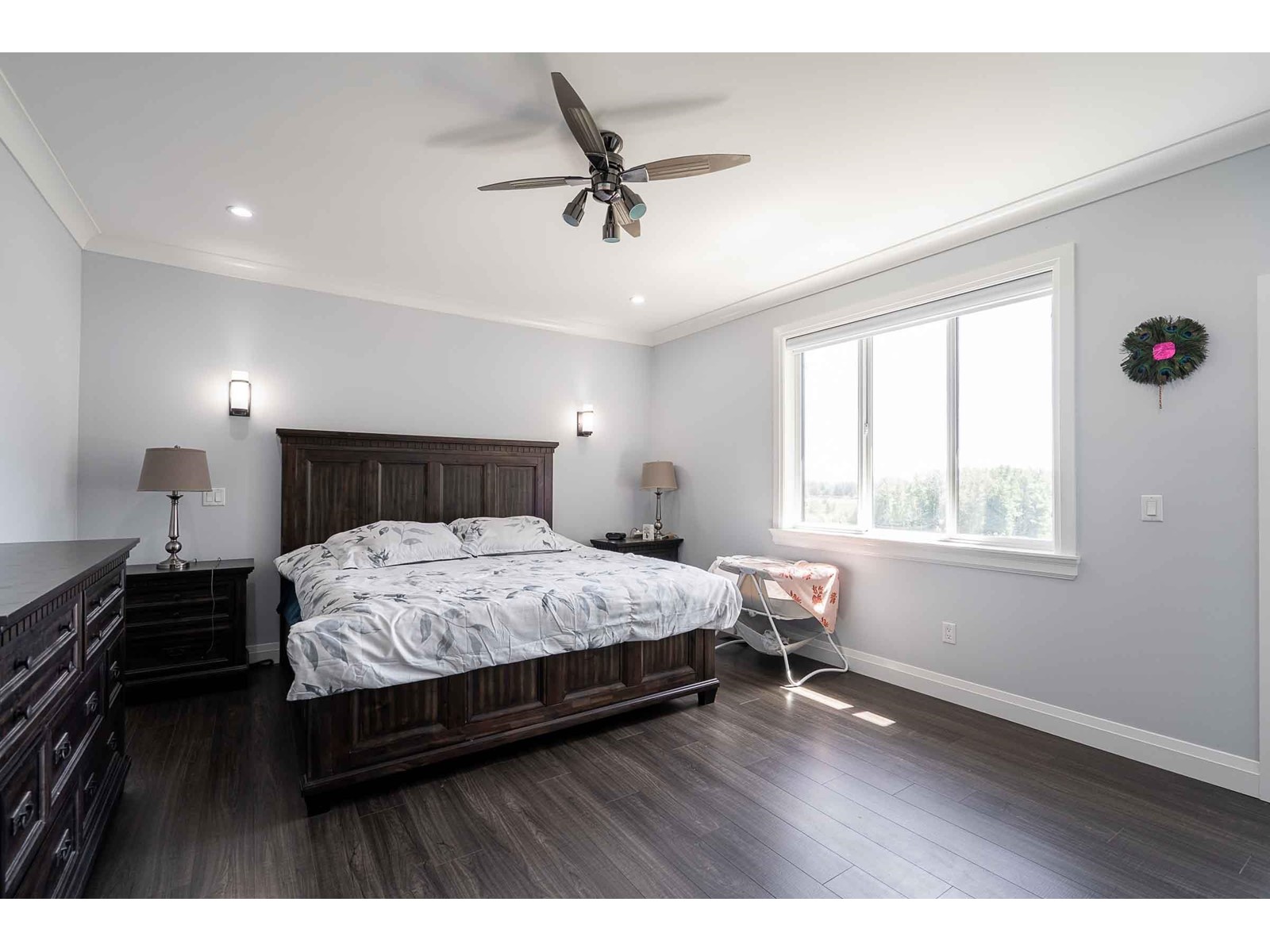 Photo 10 of 28422 Fraser Highway, Abbotsford BC